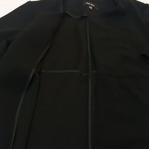 Jacket - Picture 2 of 4